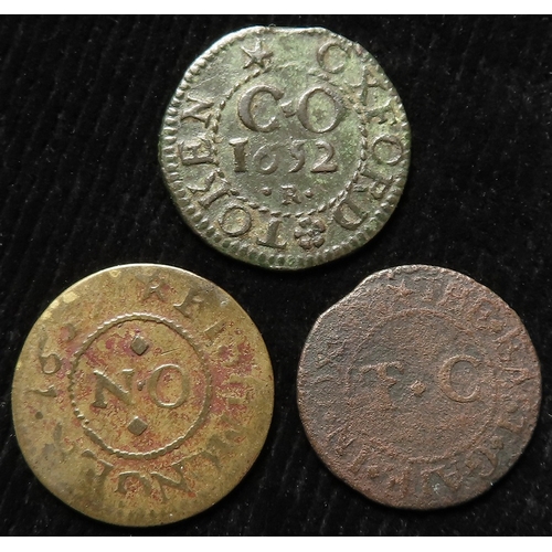 1008 - Tokens, 17thC Oxford (3): Mayor's issue 1/4d 1652, Oxon #111/2, GF; Thomas Combes 1/4d 'Near the Eas... 