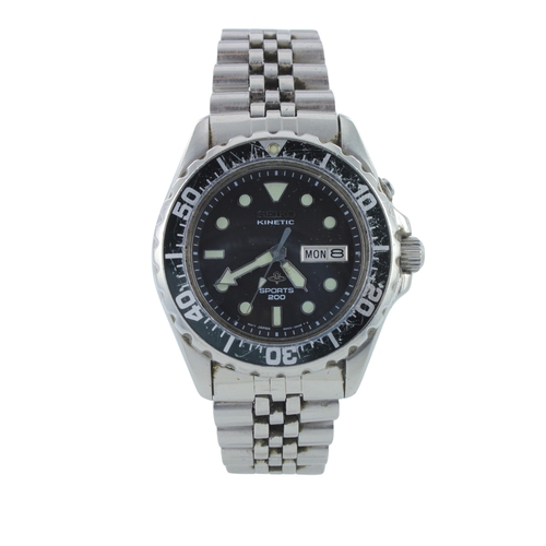 244 - Seiko Kinetic Sports 200m stainless steel gents quartz wristwatch, ref. 5M43-0A40. The black dial wi... 