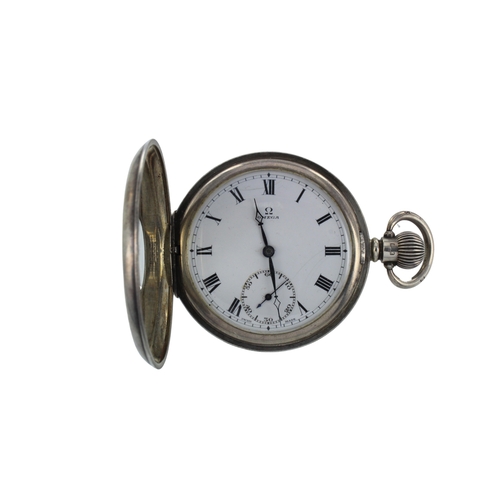 286 - Gents silver cased half hunter keyless pocket watch by Omega, circa 1916. The white enamel dial with... 