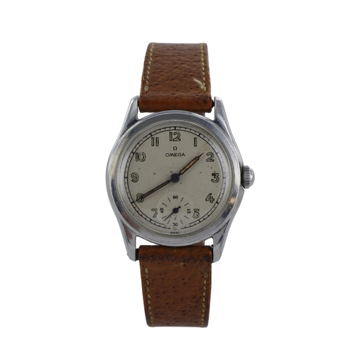 54 - Gents stainless steel cased Omega manual wind wristwatch, ref. 2450 10, circa 1950. The silvered dia... 