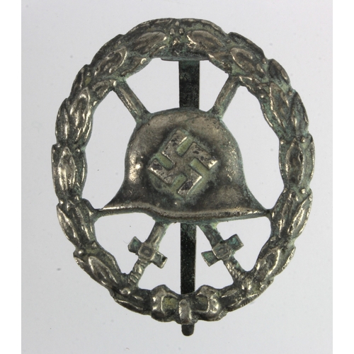 1066 - German Spanish war condor legion wound badge in silver.