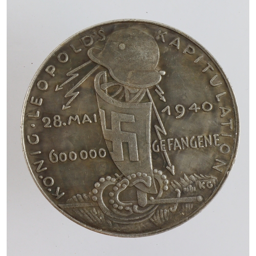 1095 - German surrender of Belgium with 600,000 Prisioners medallion.