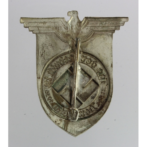 1139 - German WW2 1936 rally badge.