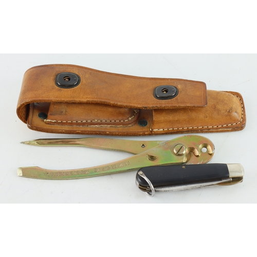 483 - WW2 RE Linesman set with pliers and pocket knife in leather pouch made by Bolen with crows foot war ... 