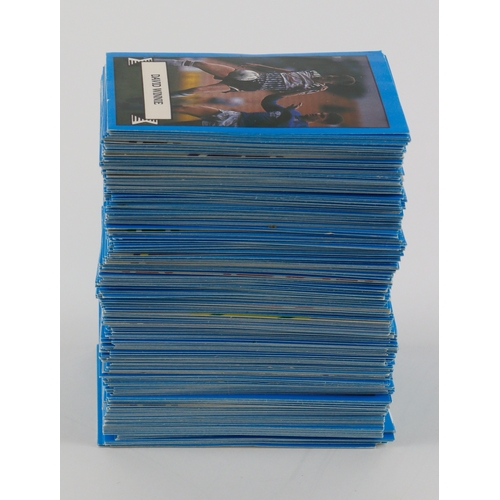 562 - Football - Merlin Team 90 stickers, complete set of 450 loose stickers, unused