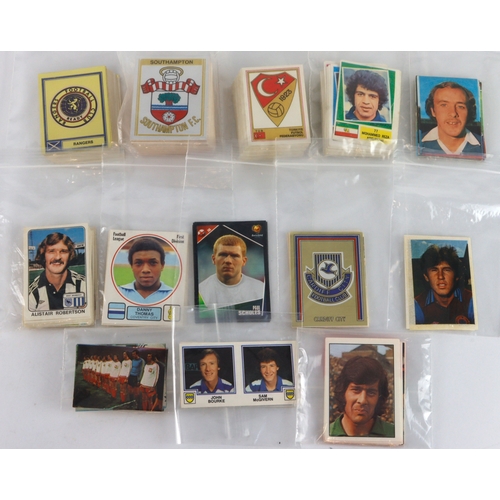 571 - Football - stickers, Panini, etc, small quantity if unused stickers in box, very clean, worth viewin... 