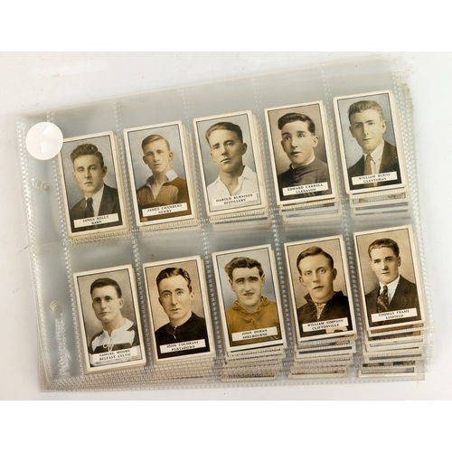 591 - Gallaher - Famous Footballers, set of 100 (green back) complete set in pages, G - VG cat value £300