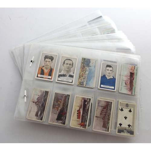 659 - Small collection of 400 cigarette card odds in plastic pages, many unusual / scarce types including ... 