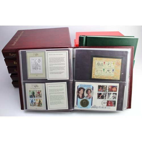 91 - GB - large banana box with 6x matching Senator Albums from QV to 2009, strength in KGVI and QE2, wit... 