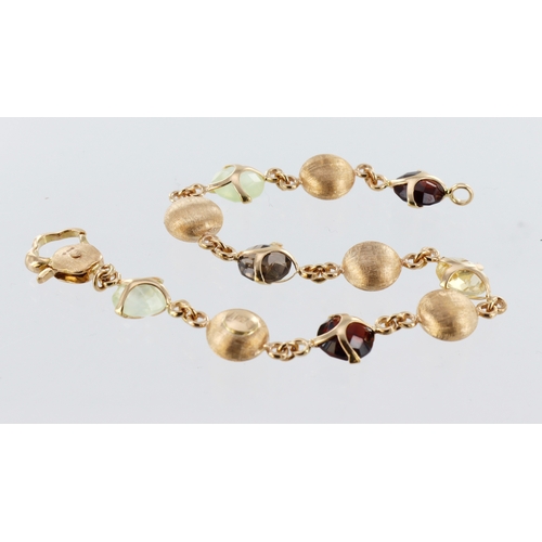 400 - 18ct yellow gold bracelet, garnet, smoky quartz and mint quartz gems and brushed gold beads, length ... 