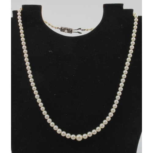 423 - Mikimoto graduated cultured pearl necklace, length 47cm