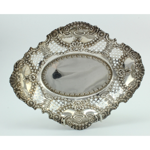 629 - Late Victorian silver sweetmeat dish with Rococo-style chased floral decoration, hallmarked GH Sheff... 