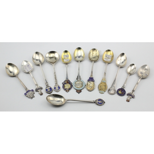 639 - Royalty interest. A collection twelve Royalty related silver teaspoons, including Coronations, Jubil... 