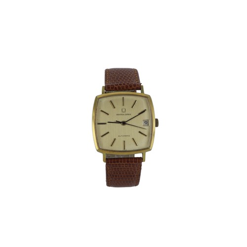 301 - Universal Geneve gold plated gents automatic wristwatch, ref. 569117/03, circa 1970s. The champagne ... 