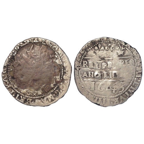 462 - Charles I contemporary forgery of an Oxford Halfcrown 1643, 8.95g. Much plating lost obverse. Revers... 