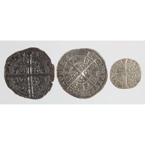 496 - English hammered silver (3): Edward III pre-treaty Halfgroat S.1574, 2.09g, VF; Henry VI annulet iss... 