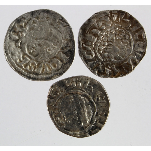 535 - Short Cross silver Pennies (3): Richard I 'the Lionheart' (in the name of Henry) class 4b, London, W... 