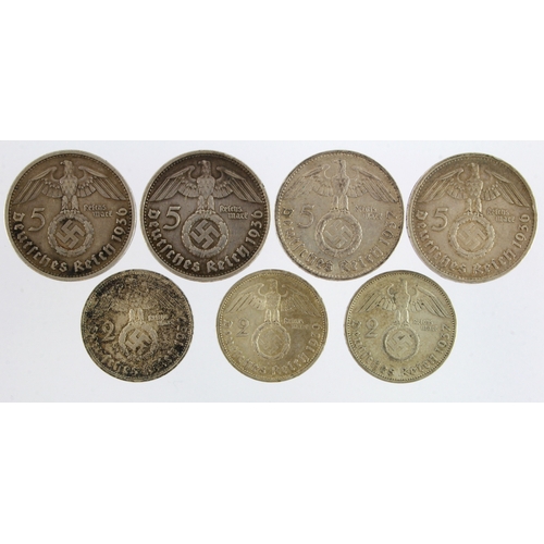 777 - Germany (7) Third Reich silver 2 Marks and 5 Marks, mixed grade.