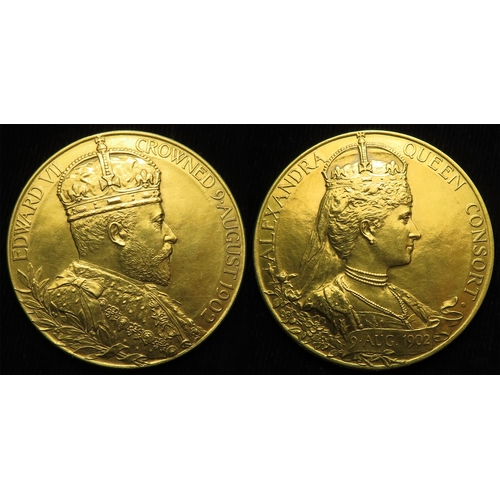 868 - British Commemorative Medal, 22ct gold d.50.5mm, 91.60g: Coronation of Edward VII 1902 official larg... 