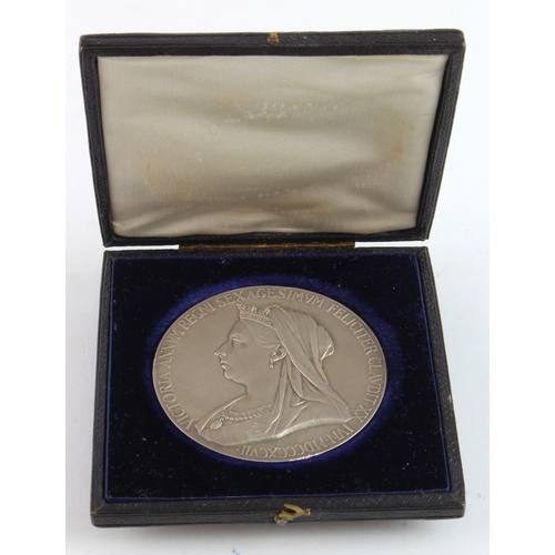 886 - British Commemorative Medal, silver d.56mm, 83.8g: Queen Victoria Diamond Jubilee 1897, official lar... 