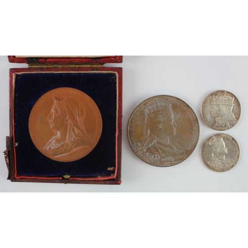 897 - British Commemorative Medals (4) official: Queen Victoria Diamond Jubilee 1897 large bronze EF in a ... 