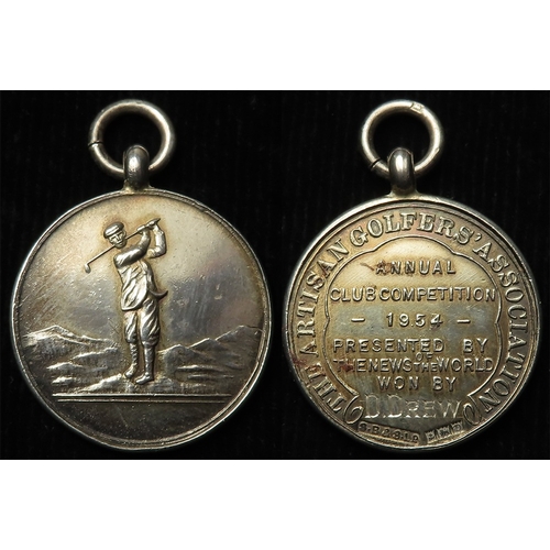 917 - British Sporting Medal / Fob, hallmarked silver d.25.5mm, 10.41g: The Artisan Golfer's Association A... 