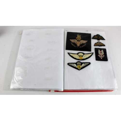 442 - Special Forces / Para Wings cloth collection in folder, needs viewing  (Qty)