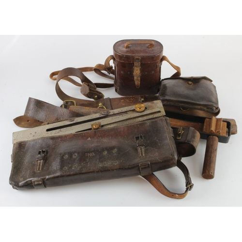 488 - WW1 equipment including plotter field MK 5 dated 1909 in its leather case, 1914 dated artillery slid... 