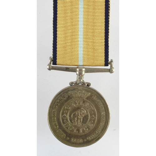 657 - Ceylon Police 1948 Independence medal.