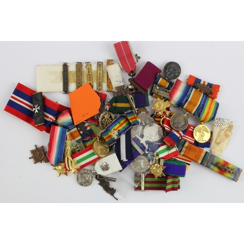 724 - Minature Medal range, British and Foreign, plus a few loose ribbon bars  (qty)