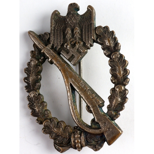 928 - German Infantry Assault War badge in silver unmarked.