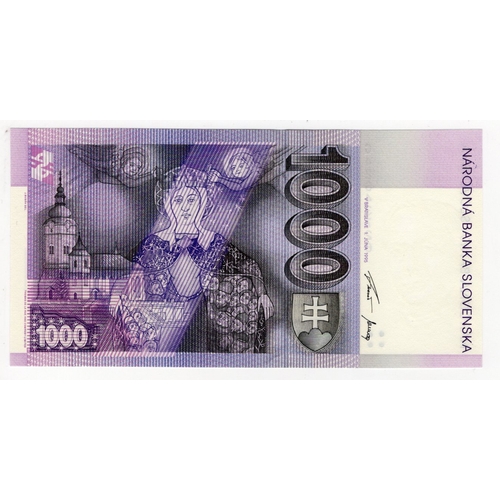 1079 - Slovakia 1000 Korun dated 1995, serial G42843726 (BNB B405b, Pick24b) Uncirculated