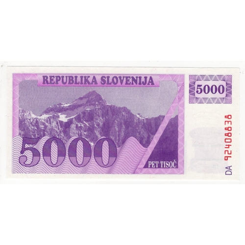 1083 - Slovenia 5000 Tolarjev dated 1992, serial DA 92408838 (BNB B210a, Pick10a) Uncirculated, scarce date... 