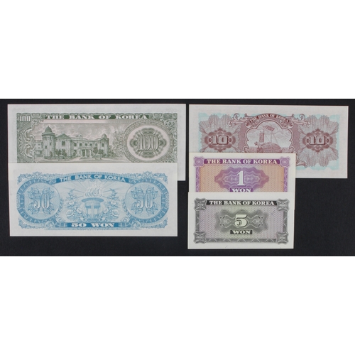 1091 - South Korea (5), 50 Won issued 1969 Block 2 (BNB B235a, Pick40), 100 Won issued 1965 (BNB B236b, Pic... 