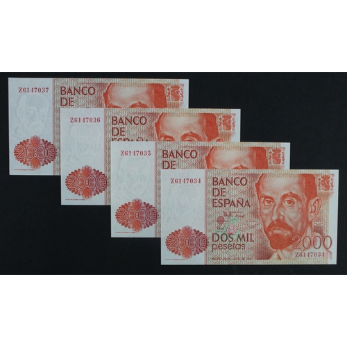 1108 - Spain 2000 Pesetas (4) dated 22nd July 1980, a consecutively numbered run, serial Z6147034 - Z614703... 