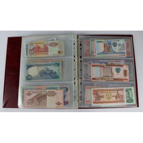 1178 - World, Africa (115), including Nigeria 5 Pounds and 1 Pound 1958, large amount of West African State... 