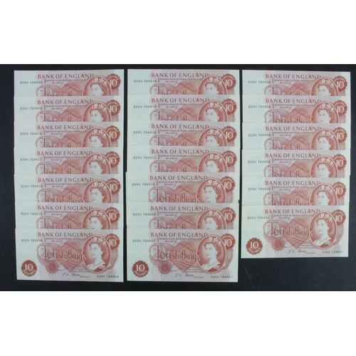 136 - Fforde 10 Shillings (B310) issued 1967 (20), a run of consecutively numbered notes, serial D29N 7696... 