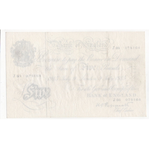 245 - Peppiatt 5 Pounds (B255) dated 9th July 1945, serial J66 078164, London issue on thick paper (B255, ... 