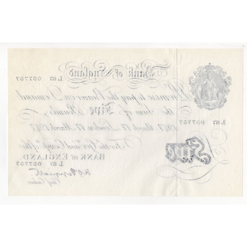 246 - Peppiatt 5 Pounds (B264) dated 17th March 1947, serial L67 057757, London issue on thin paper, a con... 