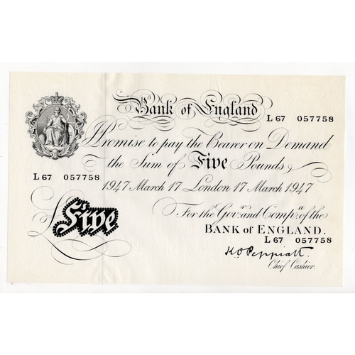 247 - Peppiatt 5 Pounds (B264) dated 17th March 1947, serial L67 057758, London issue on thin paper, a con... 