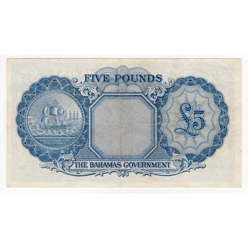 522 - Bahamas 5 Pounds not dated issued 1953, portrait Queen Elizabeth II at right, serial A/2 014671 (BNB... 