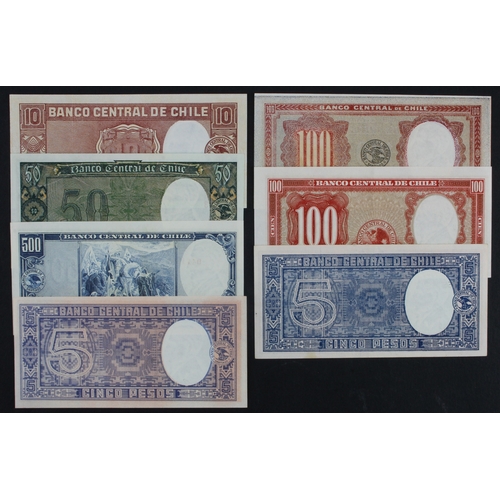 604 - Chile (7), 5 Pesos (2), 10 Pesos, 50 Pesos, 100 Pesos (2), 500 Pesos not dated issued 1947 - 1958 (B... 