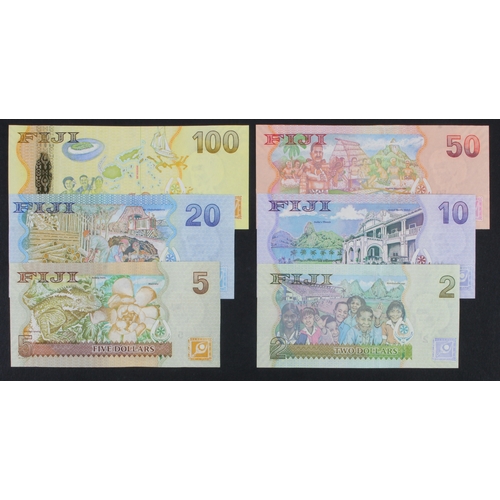 744 - Fiji (6), 100 Dollars, 50 Dollars, 20 Dollars, 10 Dollars, 5 Dollars, 2 Dollars issued 2007 (BNB B52... 