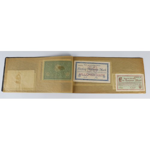 800 - Germany Notgeld (20), group in folder with a sheet of printed names and hand signatures of the Dutch... 