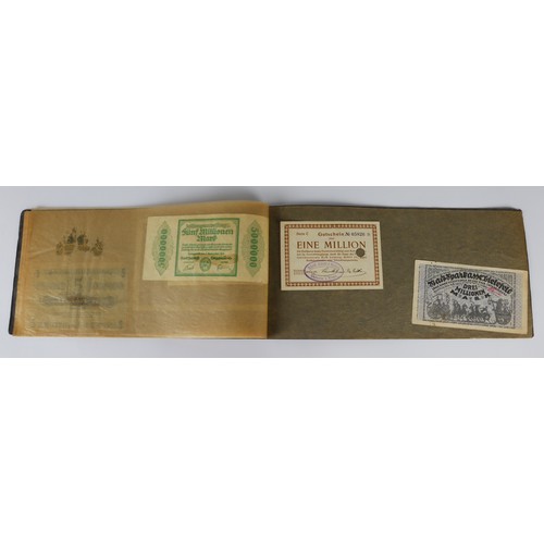 800 - Germany Notgeld (20), group in folder with a sheet of printed names and hand signatures of the Dutch... 