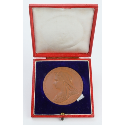 1082 - British Commemorative Medal, bronze d.55.5mm: Queen Victoria Diamond Jubilee 1897, official large br... 