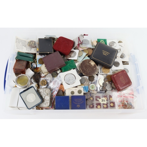 1137 - Exonumia, a large and varied assortment in a shallow storage box. Silver noted. Viewing recommended.