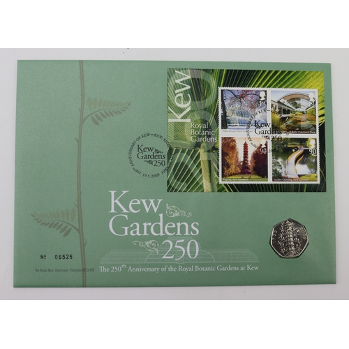 117 - Kew Gardens 50p 2009 BU in a Royal Mint / Royal Mail coin & stamp cover.