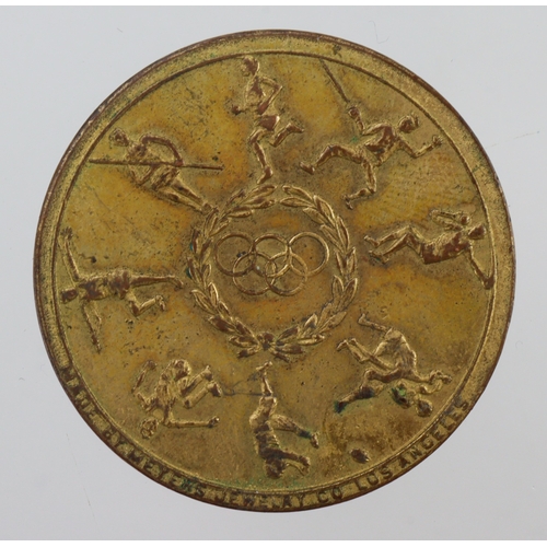 1199 - USA, Los Angeles Olympics 1932 commemorative medal / token, gilt bronze d.30mm, by Meyers Jewelry Co... 