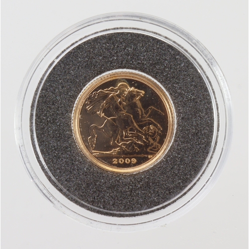 20 - Quarter Sovereign 2009 BU in a hard plastic capsule